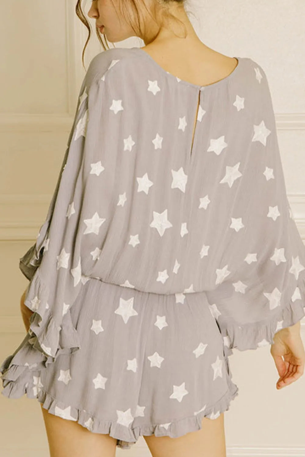 Star Print Crinkle Textured Kimono Ruffle Sleeve Romper